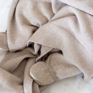 EZRA BEIGE