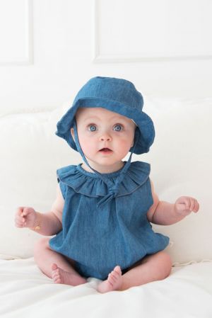 ZOMERHOEDJE JEANS BLAUW