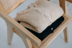 DRE BOUCLE KNIT CARDIGAN 02 LATTE