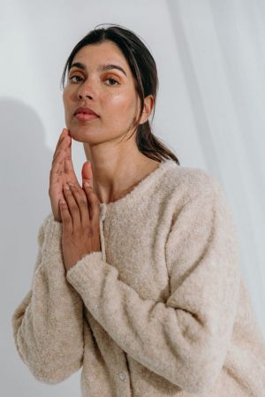 DRE BOUCLE KNIT CARDIGAN 02 LATTE