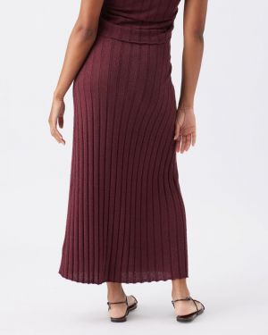 CHARLI RIB KNIT SKIRT MAROON