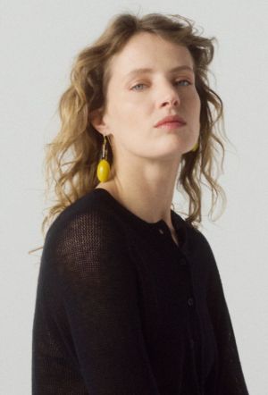 CLAY YELLOW