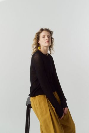 CLAY YELLOW