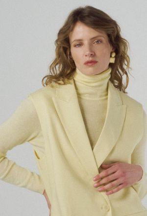 DAYLA YELLOW