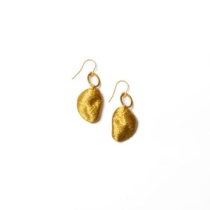 ROSIN YELLOW