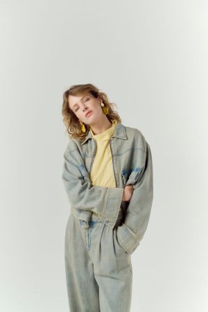 BLUSHE YELLOW