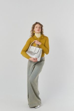 BLUSHE YELLOW