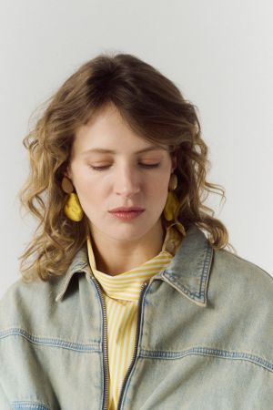 BLUSHE YELLOW
