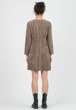 JADE 106 HAZELNUT