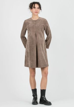 JADE 106 HAZELNUT