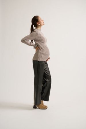 DOROTHEE TAUPE