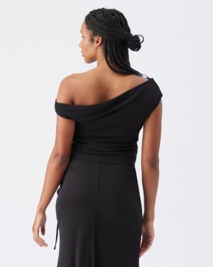 RHI OFF SHOULDER TOP BLACK