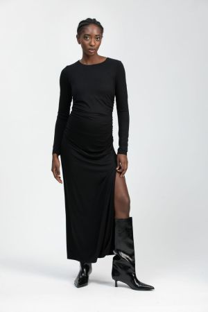 DAPHNE 9999 BLACK