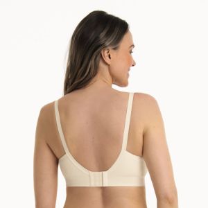 BASIC VOEDINGSBEHA 612 CRYSTAL