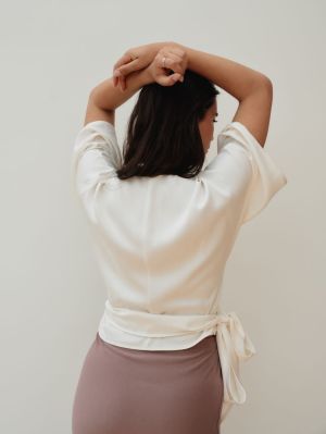 WRAP BLOUSE ECRU