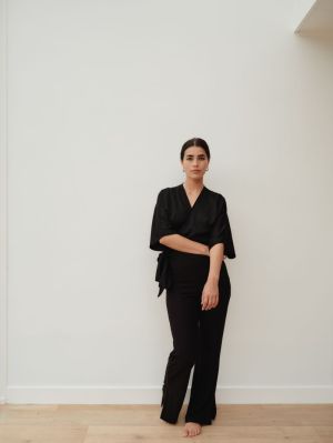 WRAP BLOUSE BLACK