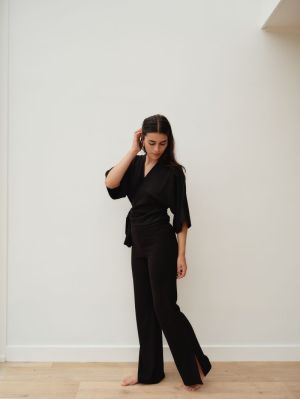 WRAP BLOUSE BLACK